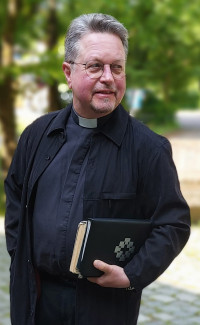 Pfarrer Norbert Stapfer