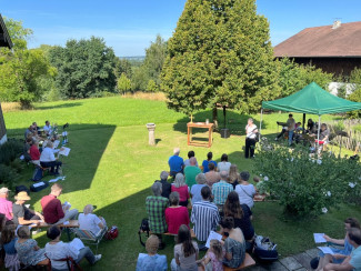 Gottesdienst im Garten
