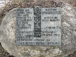 Bonhoeffer-Gedenkstein 