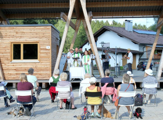Gottesdienst mit Tiersegnung im Stadtpark Spiegelau